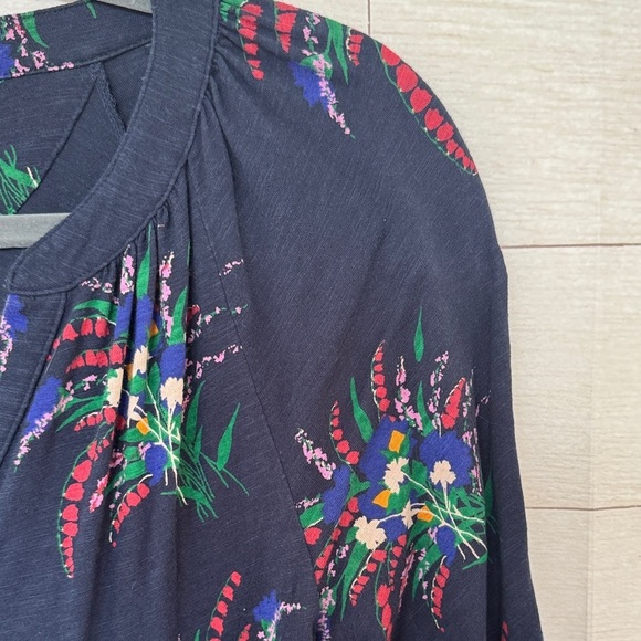 Anthropologie boho Maeve Navy Floral Top size small - Picture 3 of 4